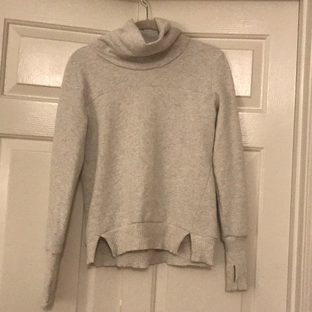 Alo - haze funnel neck sweatshirt